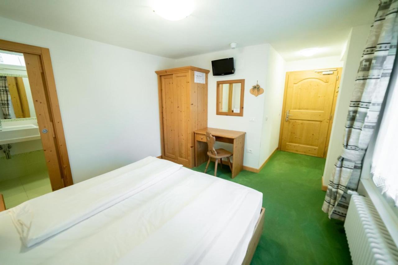 Hotel Al Sole Mountain Chic à Folgaria Chambre photo