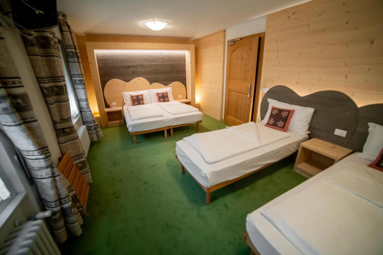 Hotel Al Sole Mountain Chic à Folgaria Chambre photo