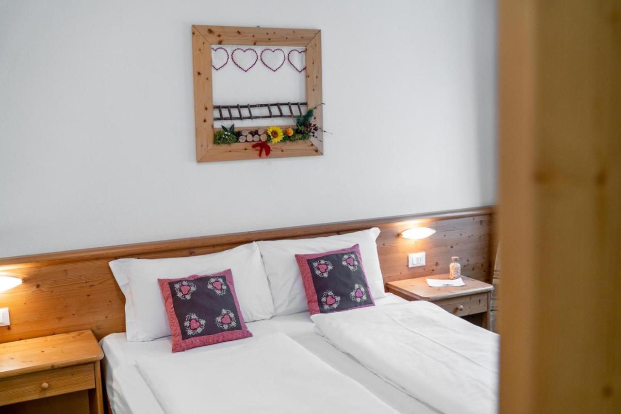 Hotel Al Sole Mountain Chic à Folgaria Chambre photo