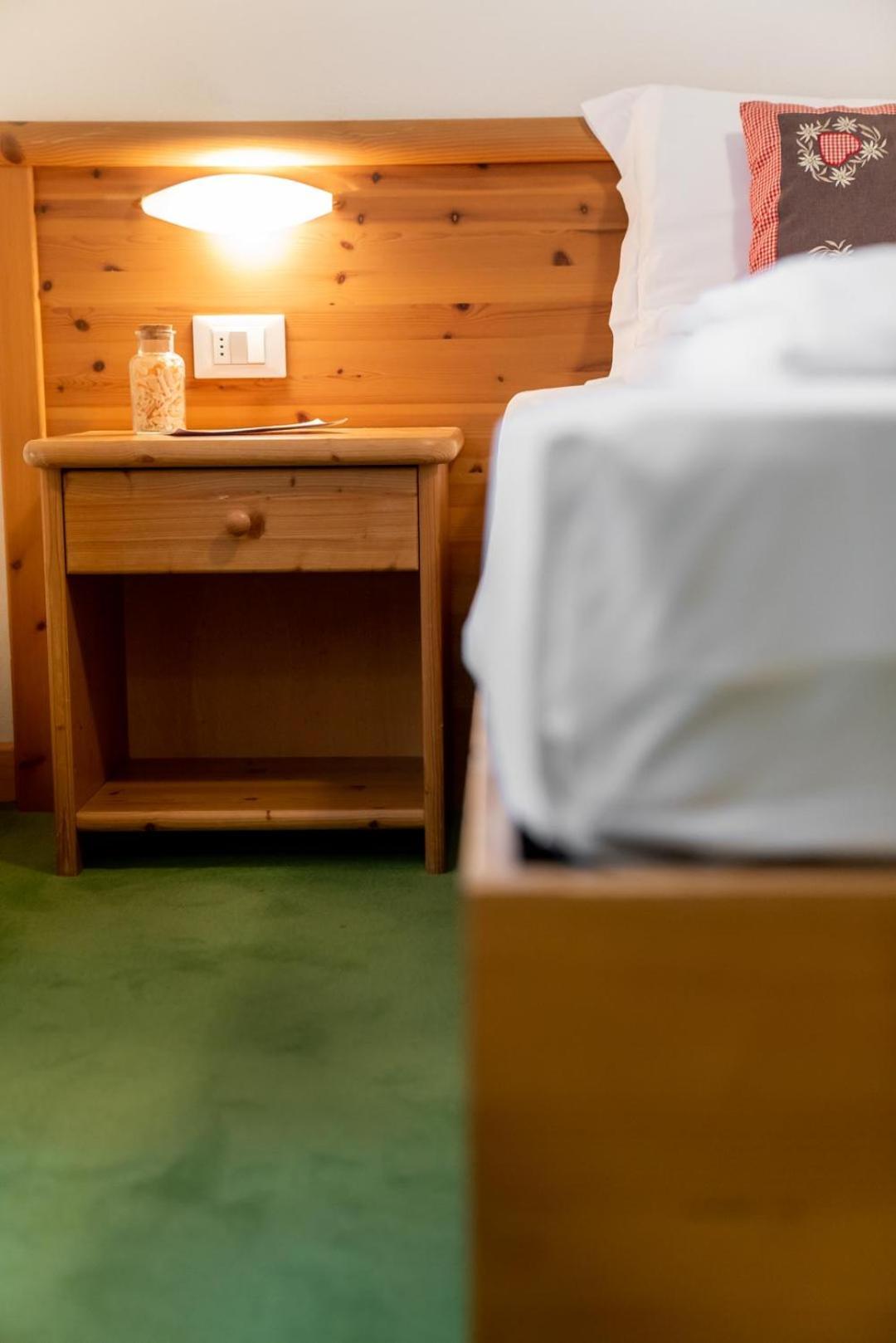 Hotel Al Sole Mountain Chic à Folgaria Chambre photo